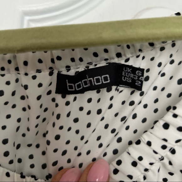 Boohoo - Mini Polka Dot Dress - Picture 2 of 2